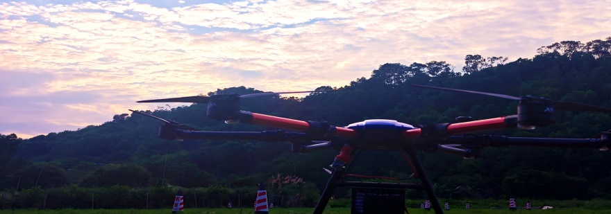 深圳鹏翼飞行无人机