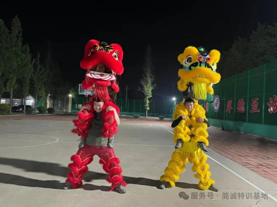 逆光生长——舞狮少年成长记