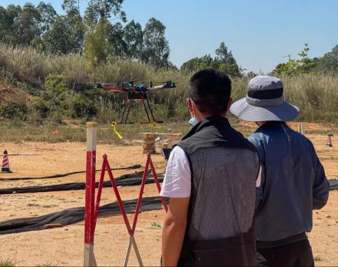 小型（Ⅲ类）多旋翼视距内驾驶员