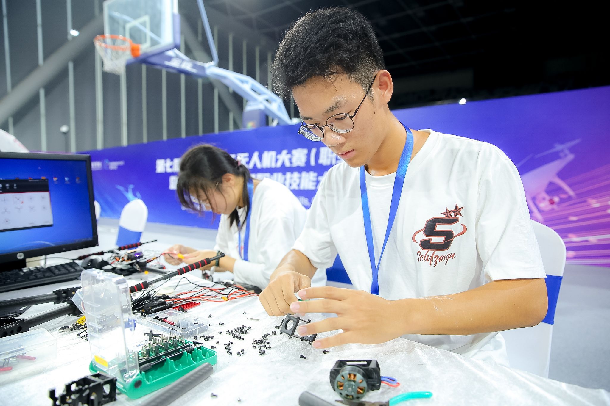 青少年无人机高级课