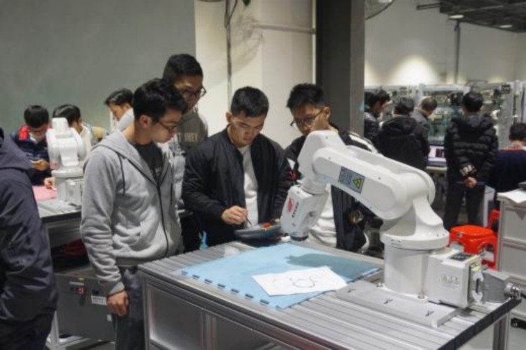 上海FANUC(发那科)机器人课程