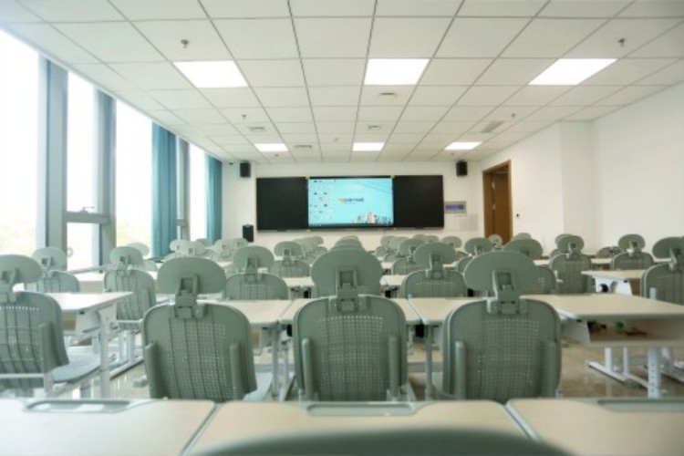 先行高考全科冲刺复读课程