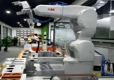 工业机器人与PLC系统集成班课程