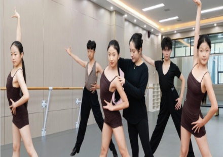 舞蹈表演