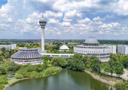 一、泰国西那瓦国际大学(SIU)