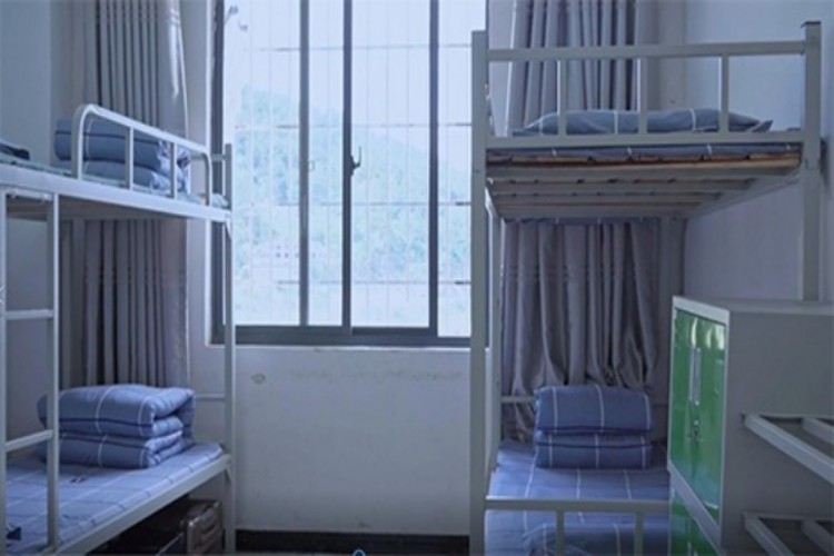 新未来高考补习学校宿舍