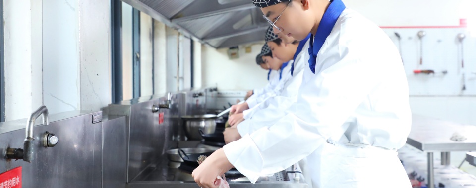 陕西省西安市莲湖区很受欢迎的初高中厨师烹饪技工学校名单榜首一览