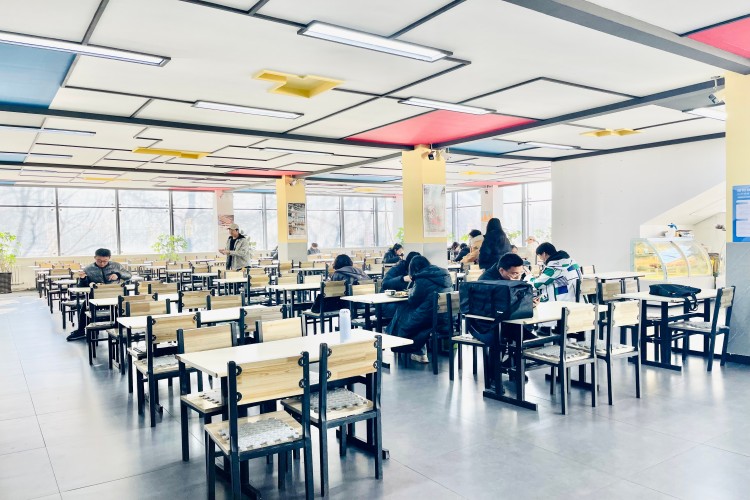 哈尔滨新东方培训学校教学环境