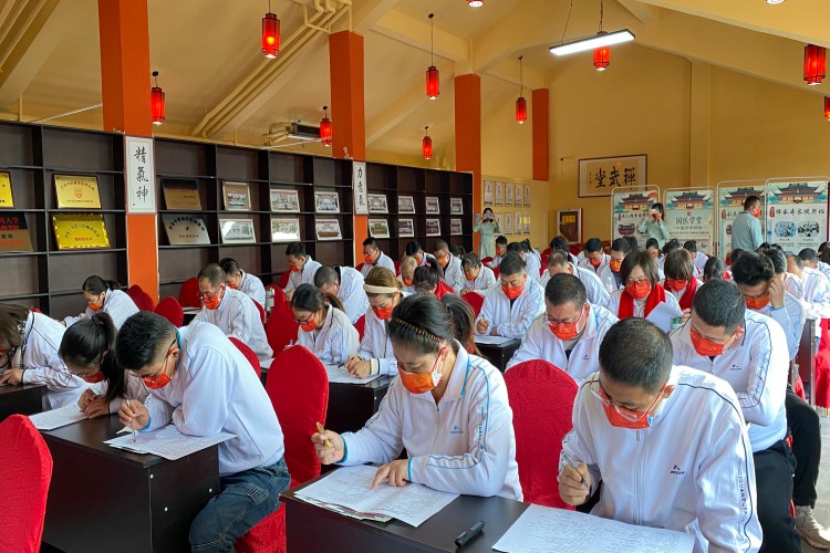 青岛中医推拿培训基地