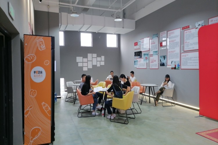 成都吾来舞往艺考培训学校