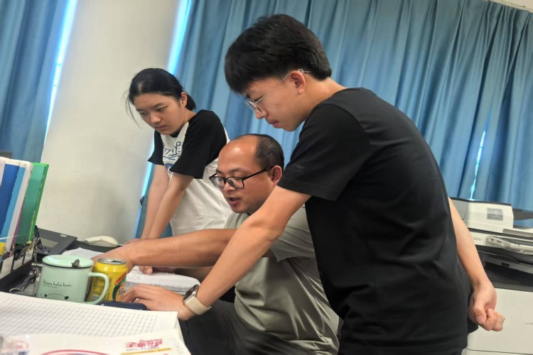 惠州芝麻中考复读教学