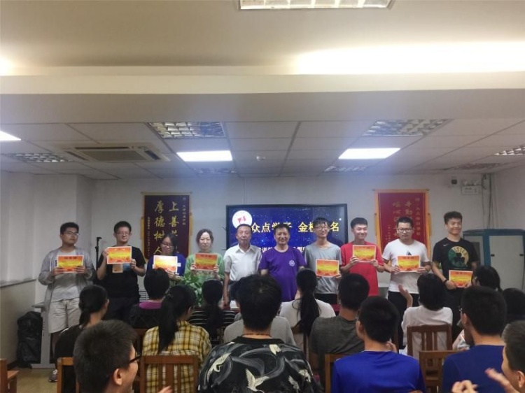 天津高考复读学校