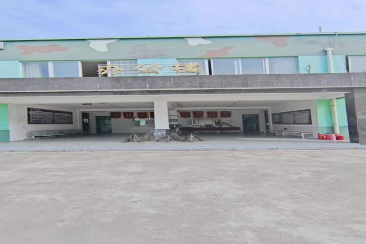 绵阳腾飞少年军校