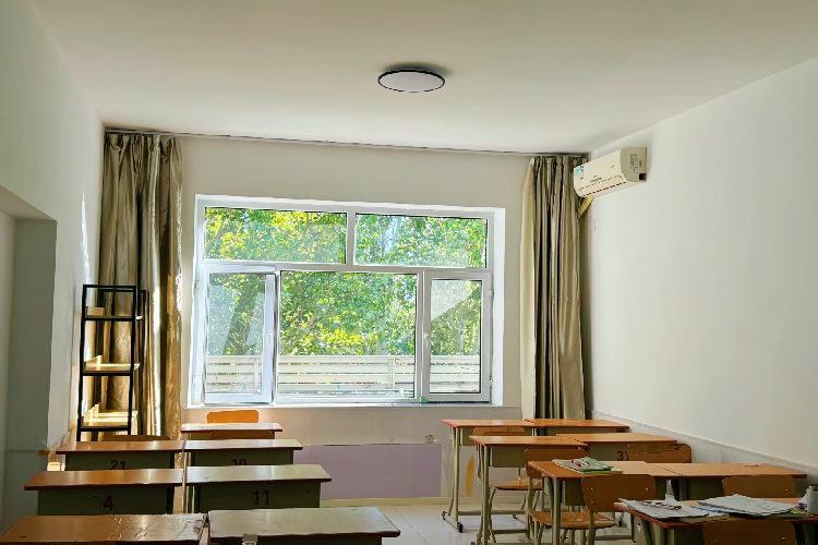 通辽英才教育培训学校