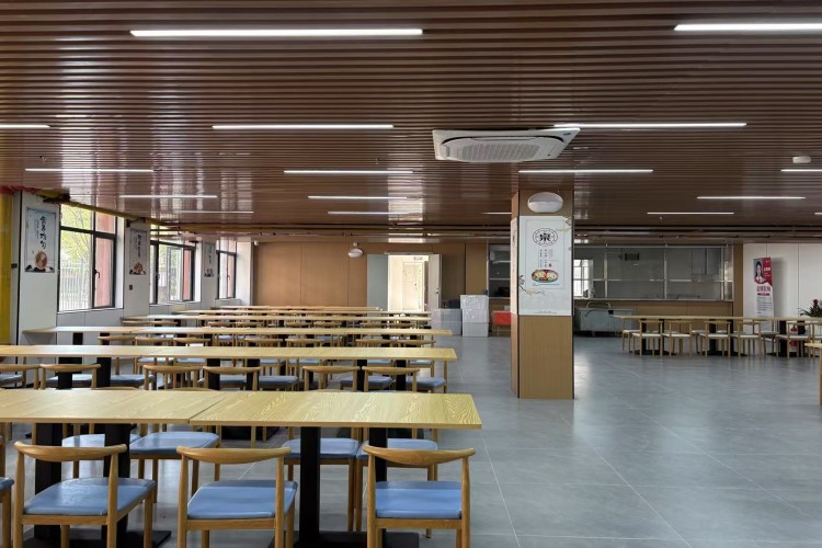 武汉海文高考（博才校区）食堂