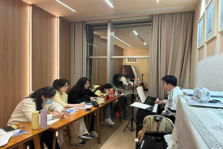 秦皇岛天籁音乐艺术培训学校