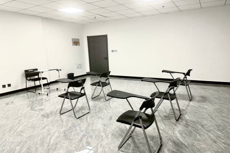 新疆尔南艺考培训学校环境图