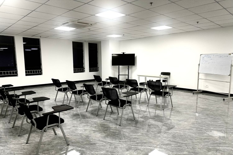 新疆尔南艺考培训学校环境图