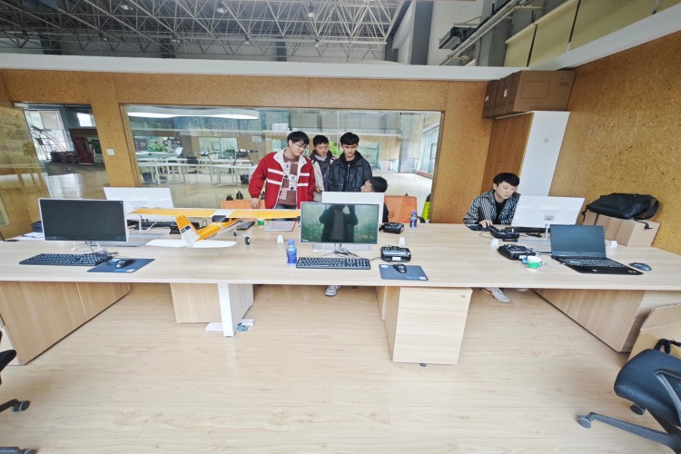 西安启飞无人机环境图