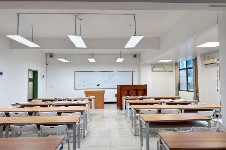 南宁启承职业培训学校