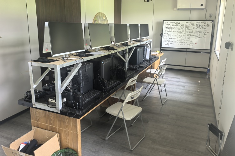 北京迅翼智航无人机