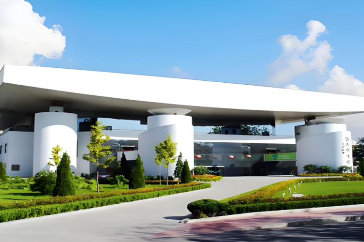  北京语言大学校区环境