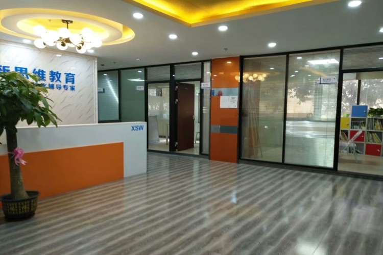 广东新思维教育校区环境