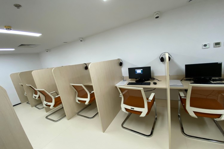 东方瑞通IT教育校区环境图