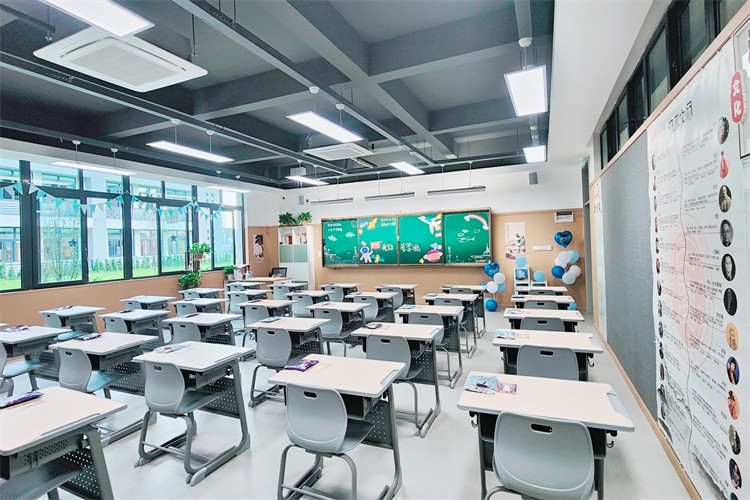 重庆巴南育才实验中学校教学环境