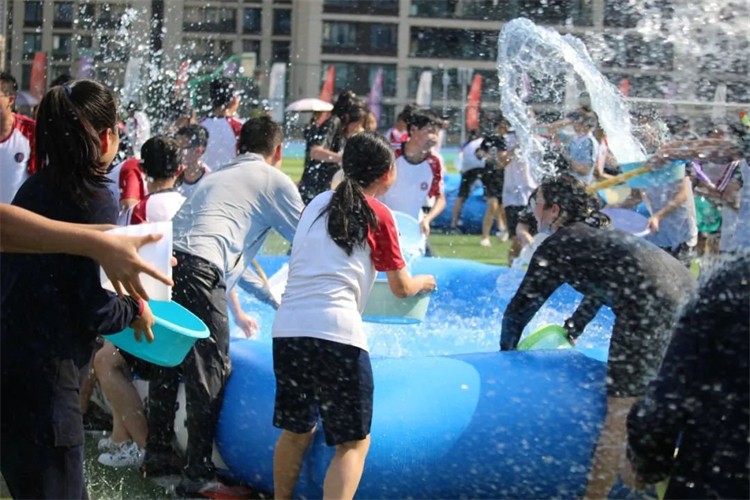 重庆巴南育才实验中学校教学环境