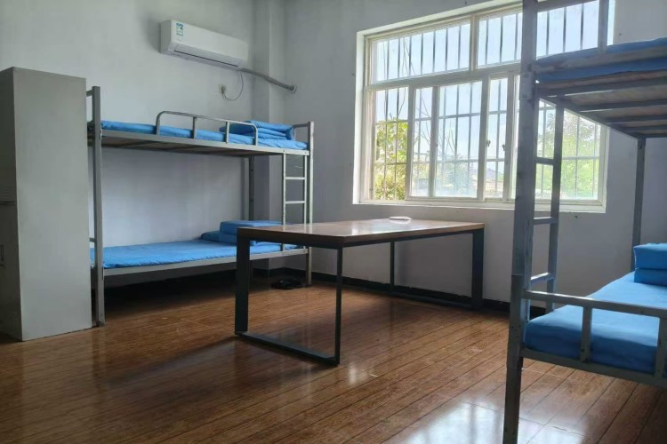 陕西战翔素质教育