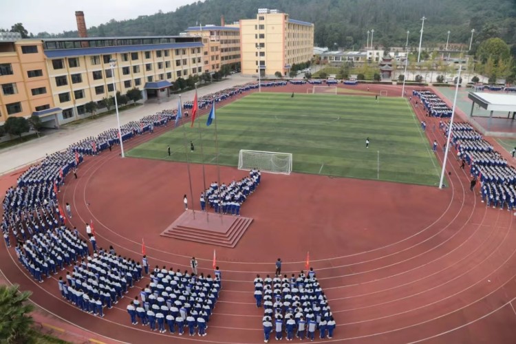 云南建水实验中学校区环境