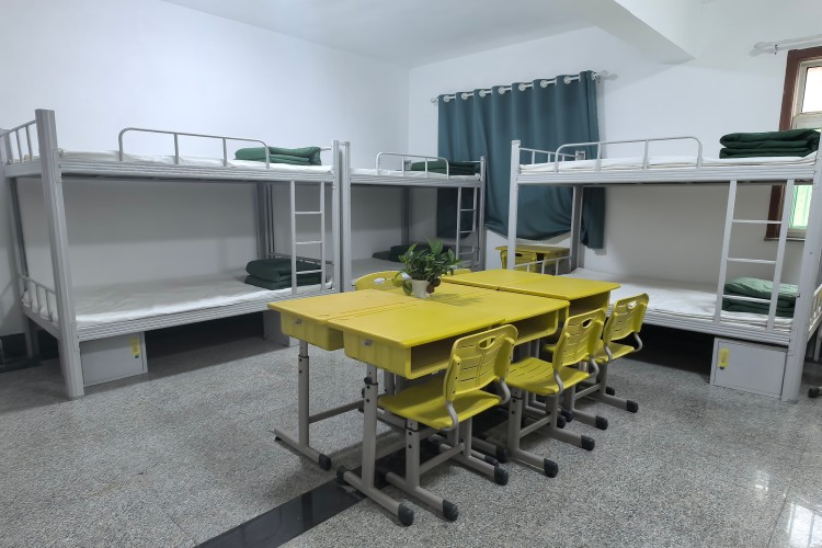 山东职业技工特教中心环境图