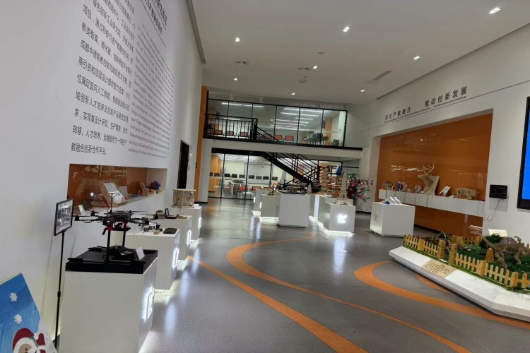 成都杰飞航空环境图