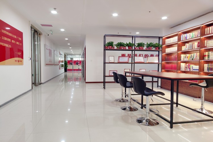 山西启公公考校区环境图