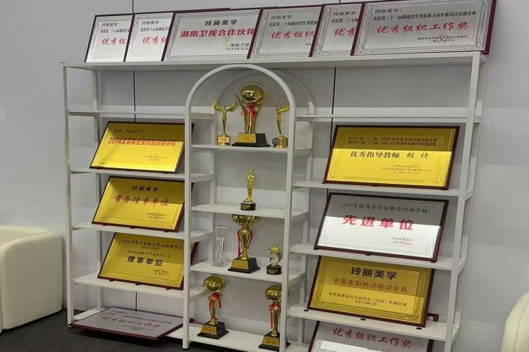 广州玲丽美学校区环境