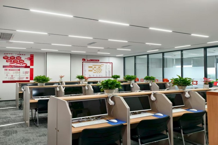 成都想象力智能中高考环境图