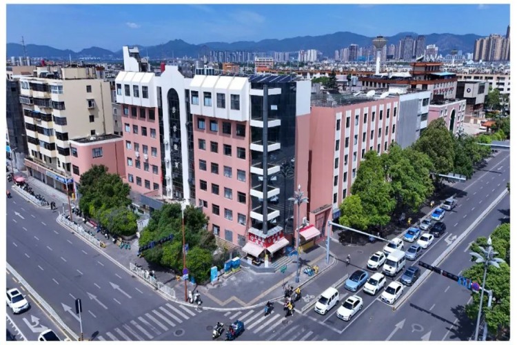 昆明步学文化艺术培训学校