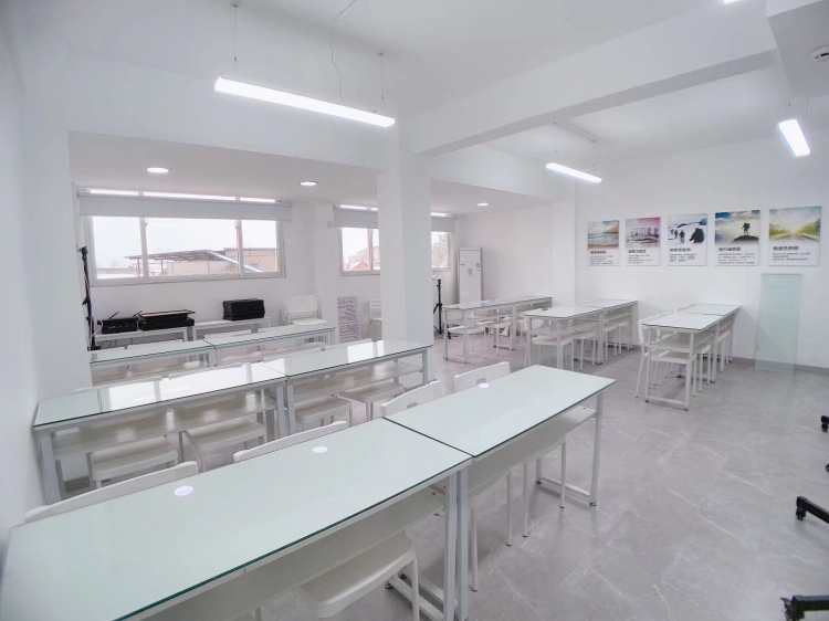 济源唯美绣美妆职业培训学校