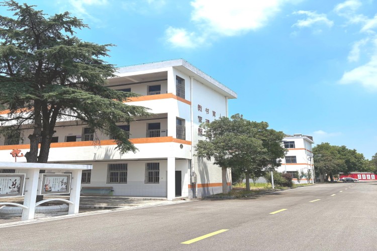 江苏育心素质教育校区环境