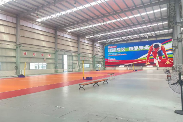 广东战龙青少年素质教育环境图