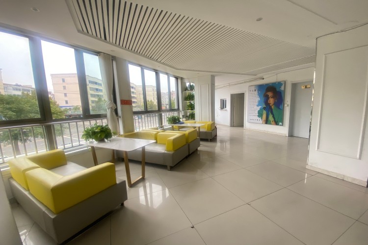  山东飞剪职业培训学校环境图