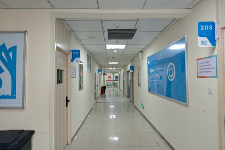 洛阳彩虹教育校区环境图