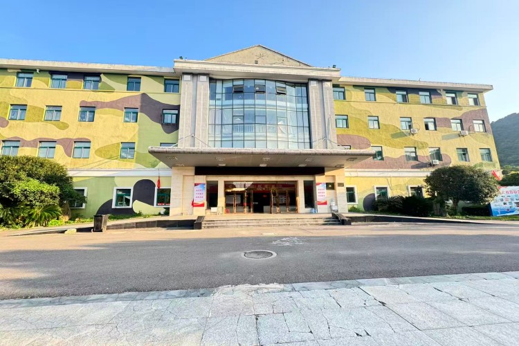 宁波青仑特训营地