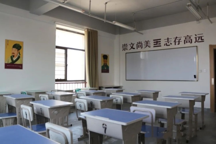 乌鲁木齐华实教育学校环境图