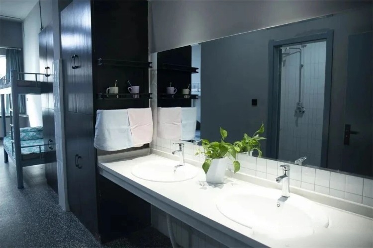 乌鲁木齐华实教育学校环境图