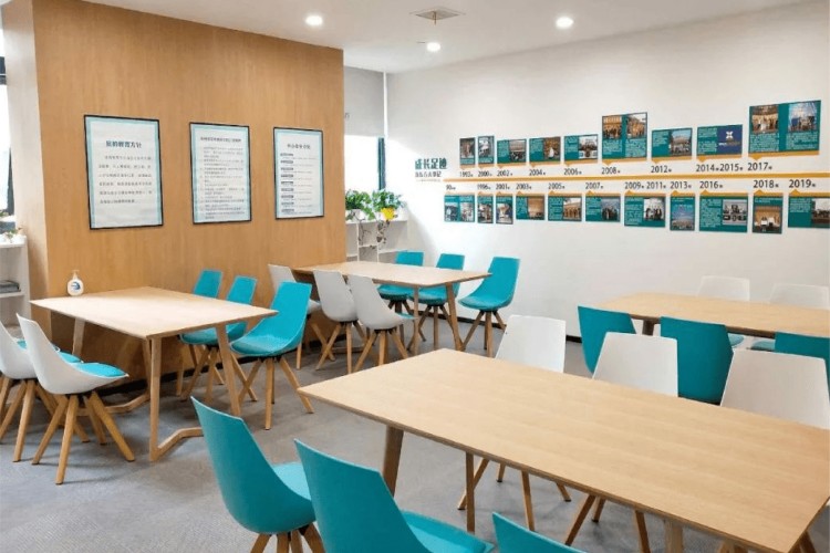 南京新东方欧亚留学小语种学校环境图