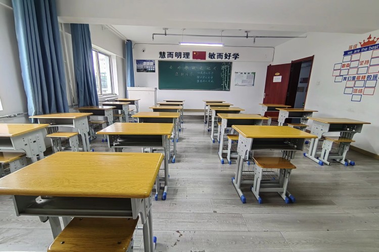 兰州会师学校环境图