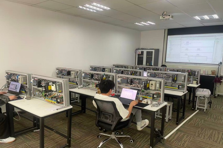 上海霏研教育校区环境图