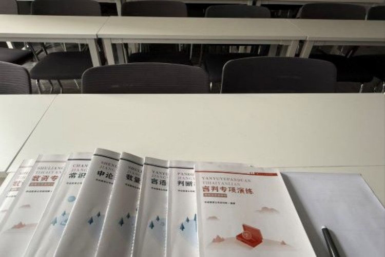 河南学成教育校区环境图